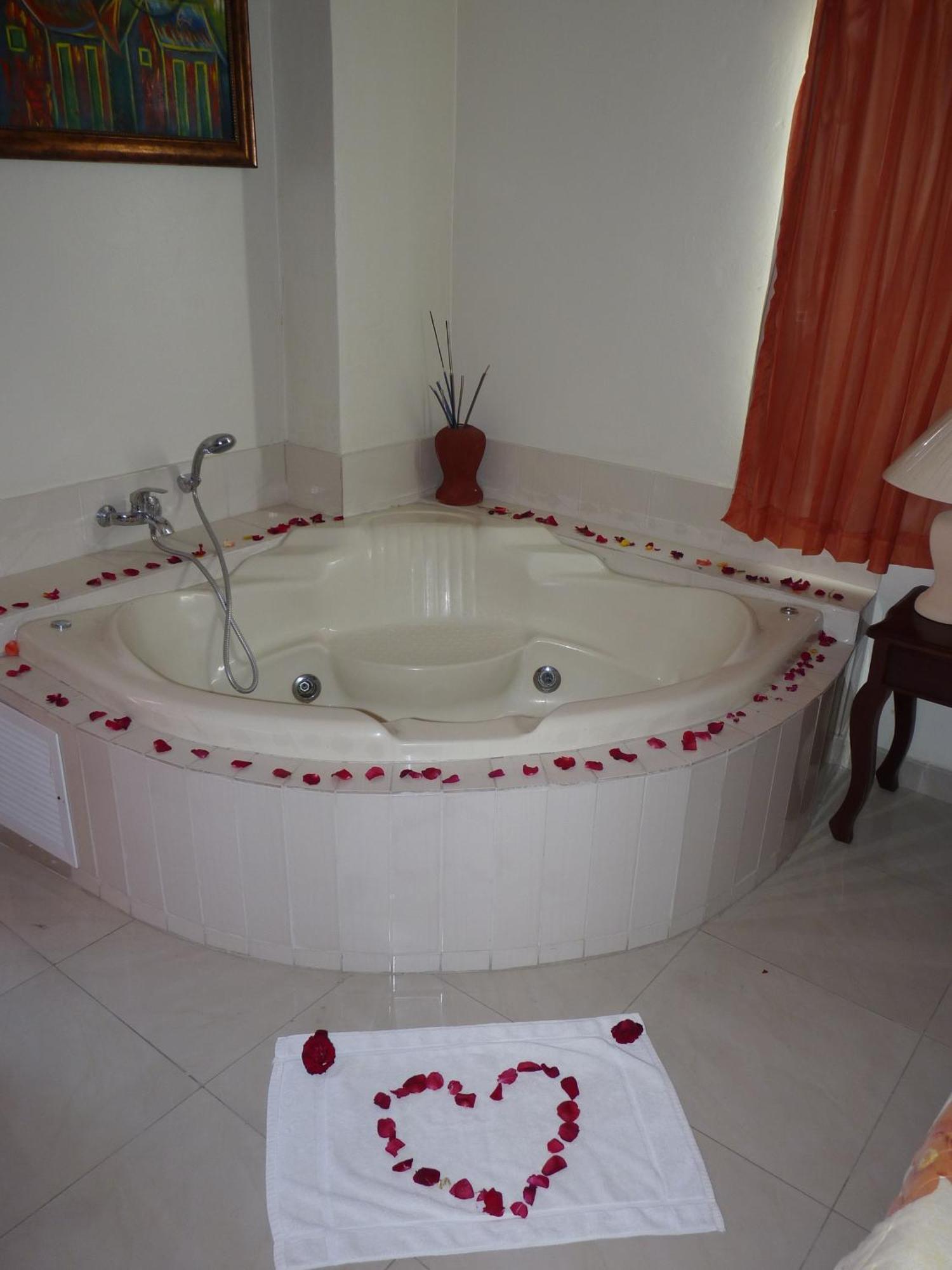 Hotel Luis V Santo Domingo Esterno foto